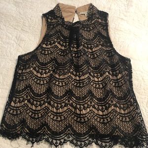Laced black top